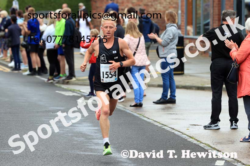 Darlington 10k, 2024 Darlington 10k and Junior 3k Road Race.  Photo: David T. Hewitson/Sports for All Pics